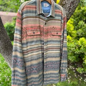 Faherty “sha-cket”, size L.